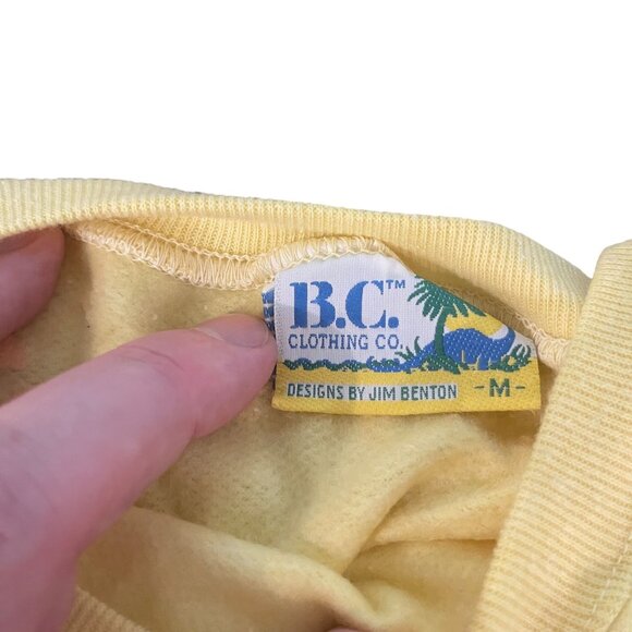 VTG. B.C. Clothing By Jim Benton Sweatshirt Yellow Exercise Bear Print, Size M - Picture 5 of 7